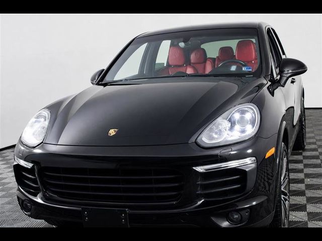 2017 Porsche Cayenne Platinum Edition