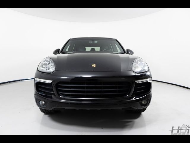 2017 Porsche Cayenne Platinum Edition