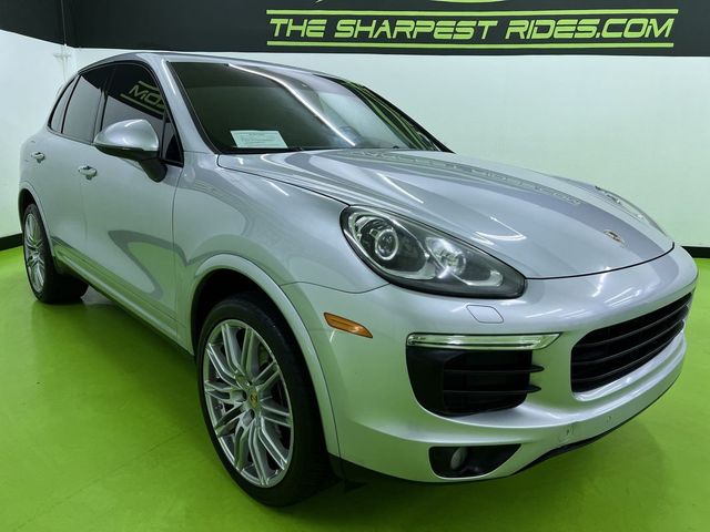 2017 Porsche Cayenne Platinum Edition
