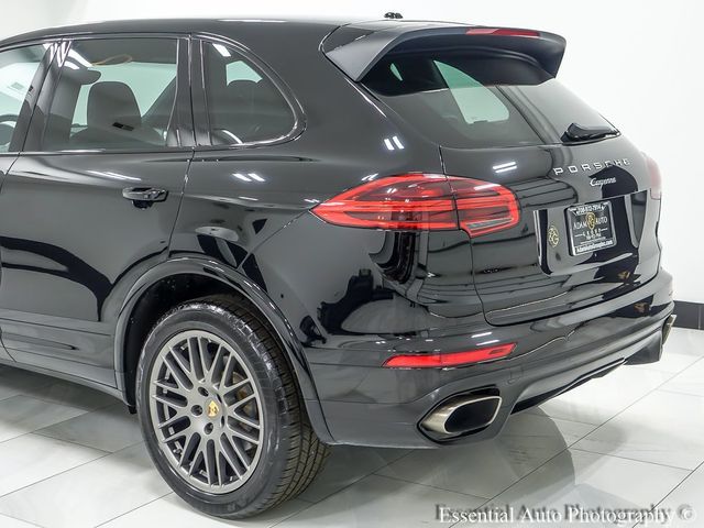 2017 Porsche Cayenne Platinum Edition