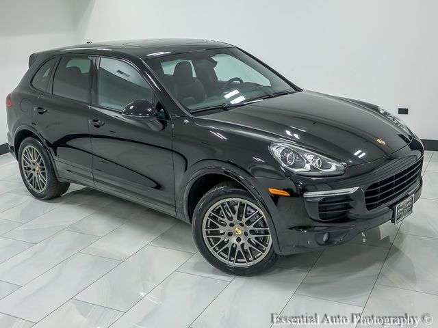 2017 Porsche Cayenne Platinum Edition