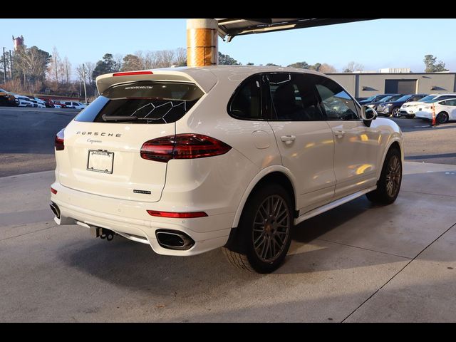 2017 Porsche Cayenne Platinum Edition