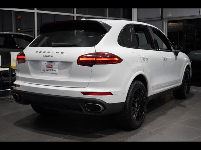 2017 Porsche Cayenne Platinum Edition