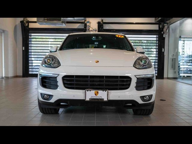 2017 Porsche Cayenne Base