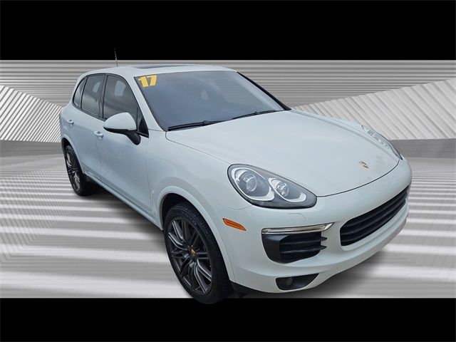 2017 Porsche Cayenne Platinum Edition