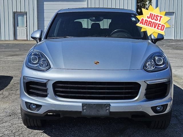 2017 Porsche Cayenne Platinum Edition