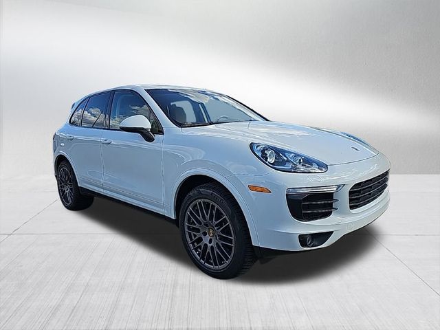 2017 Porsche Cayenne Platinum Edition