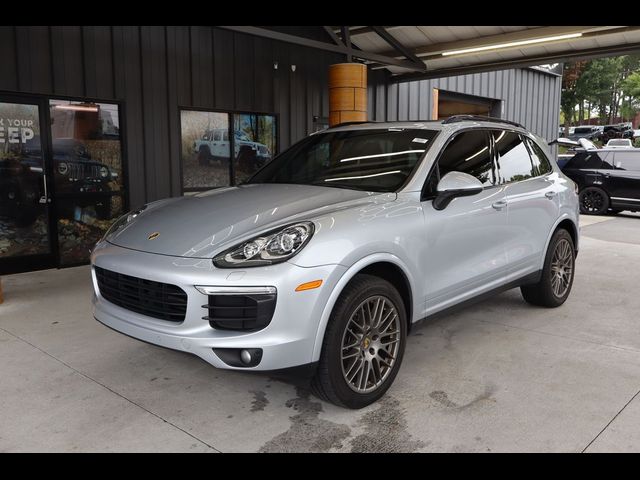 2017 Porsche Cayenne Platinum Edition