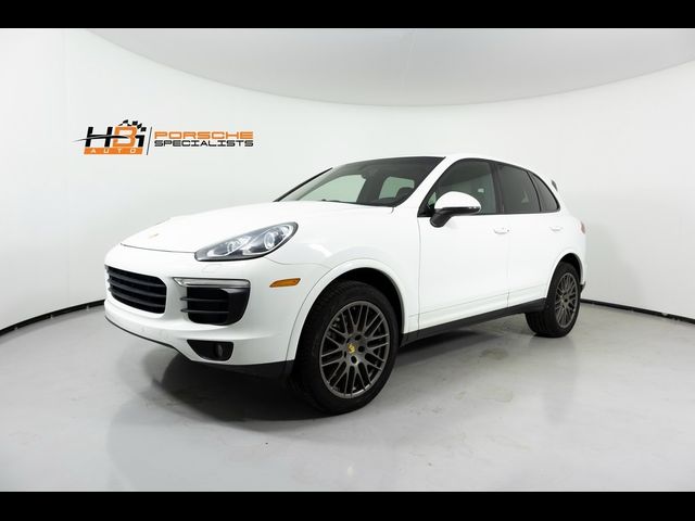 2017 Porsche Cayenne Platinum Edition