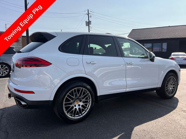 2017 Porsche Cayenne Platinum Edition