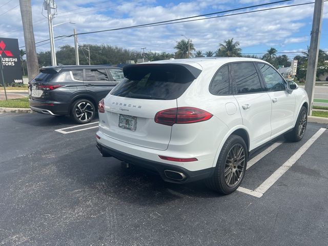 2017 Porsche Cayenne Platinum Edition