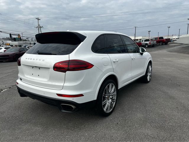 2017 Porsche Cayenne Platinum Edition