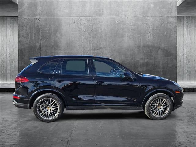 2017 Porsche Cayenne Platinum Edition