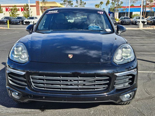 2017 Porsche Cayenne Platinum Edition