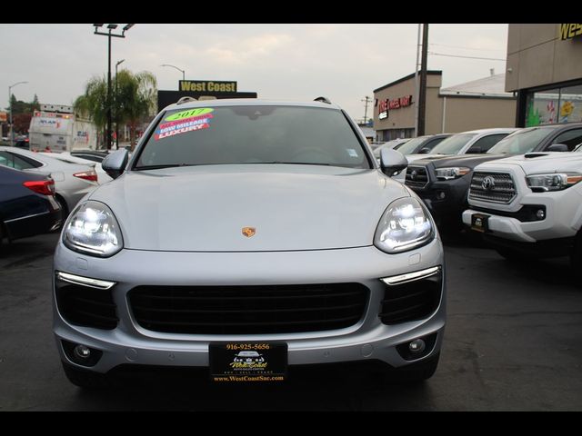 2017 Porsche Cayenne Platinum Edition