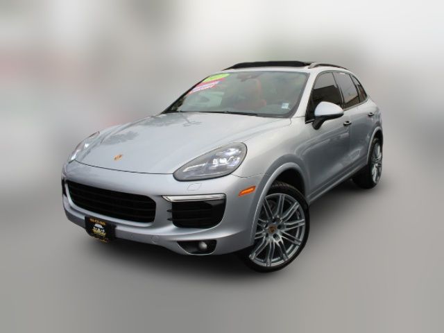 2017 Porsche Cayenne Platinum Edition