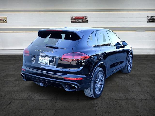 2017 Porsche Cayenne Platinum Edition