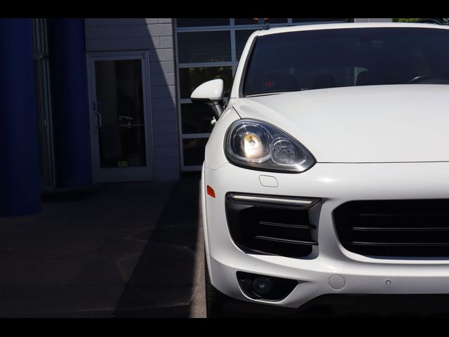2017 Porsche Cayenne Platinum Edition
