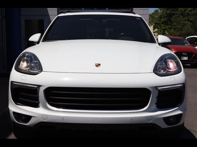 2017 Porsche Cayenne Platinum Edition