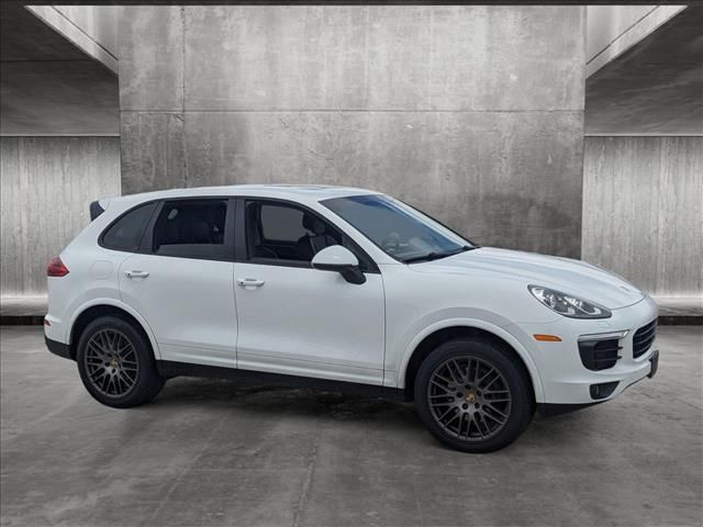 2017 Porsche Cayenne Platinum Edition