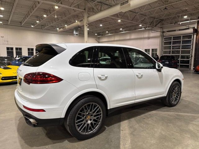 2017 Porsche Cayenne Platinum Edition