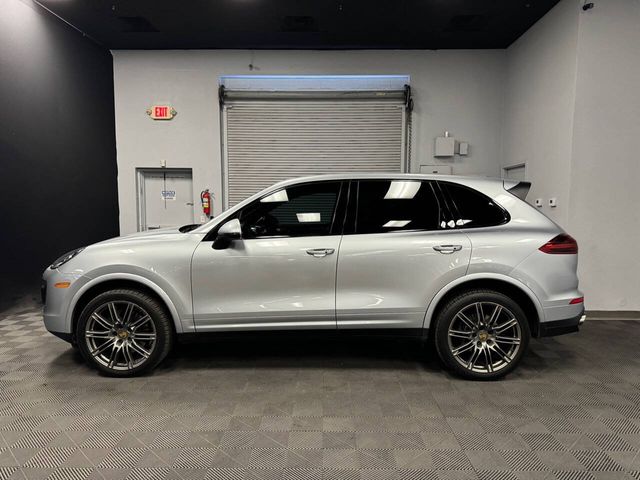 2017 Porsche Cayenne Platinum Edition