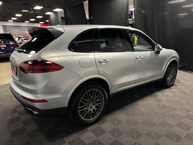 2017 Porsche Cayenne Platinum Edition