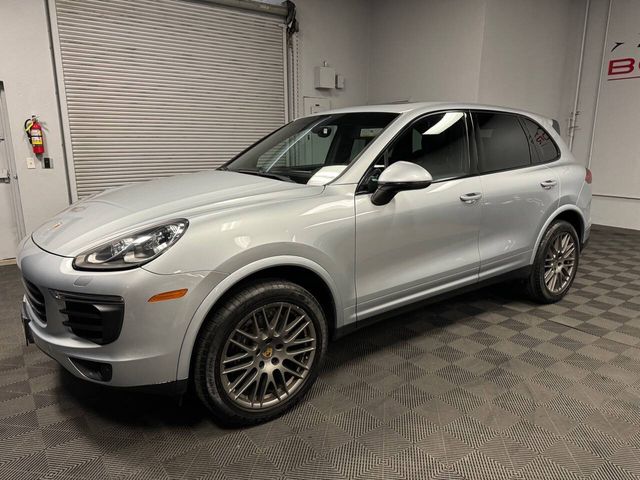 2017 Porsche Cayenne Platinum Edition