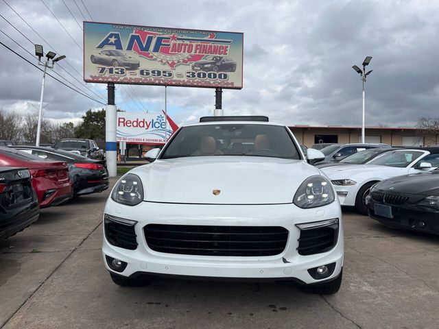 2017 Porsche Cayenne Platinum Edition