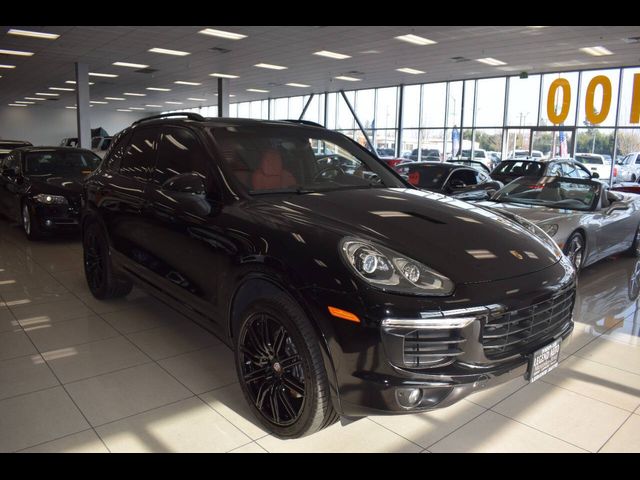 2017 Porsche Cayenne Platinum Edition