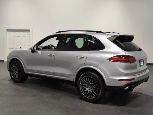 2017 Porsche Cayenne Platinum Edition