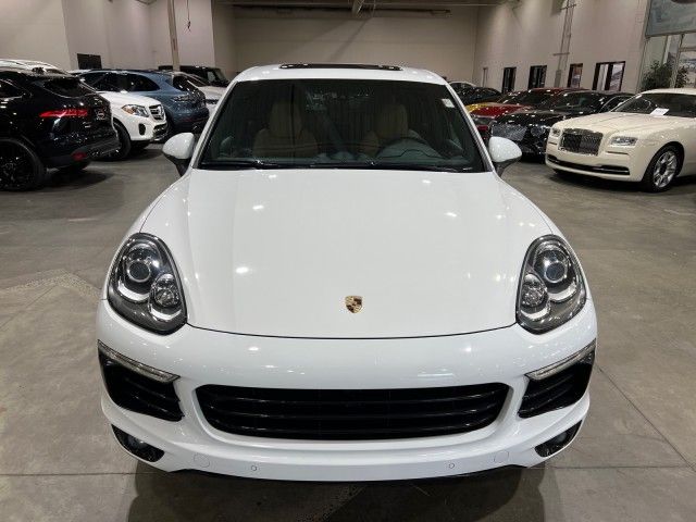 2017 Porsche Cayenne Base