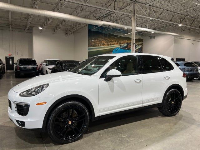 2017 Porsche Cayenne Base