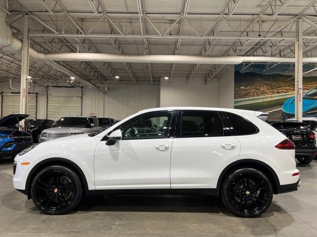 2017 Porsche Cayenne Base