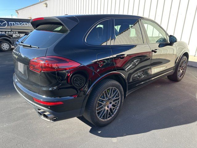 2017 Porsche Cayenne E-Hybrid S Platinum Edition