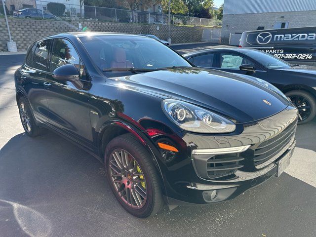 2017 Porsche Cayenne E-Hybrid S Platinum Edition