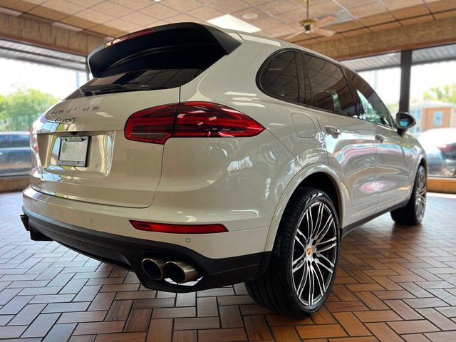 2017 Porsche Cayenne E-Hybrid S Platinum Edition