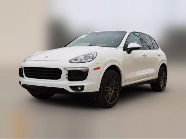 2017 Porsche Cayenne Platinum Edition