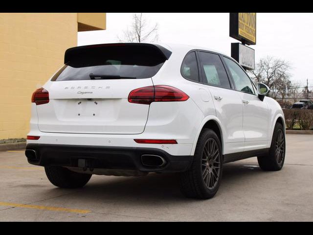 2017 Porsche Cayenne Platinum Edition