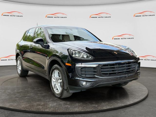2017 Porsche Cayenne Platinum Edition