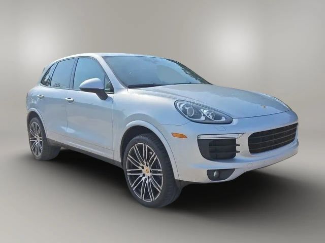 2017 Porsche Cayenne Platinum Edition