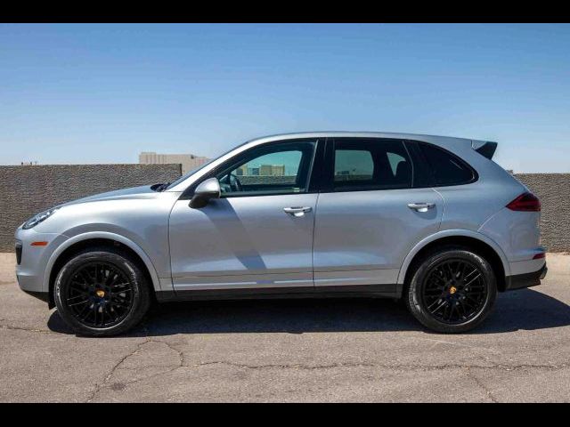 2017 Porsche Cayenne Platinum Edition