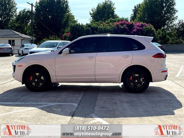 2017 Porsche Cayenne Turbo