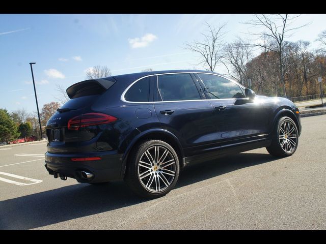 2017 Porsche Cayenne Turbo