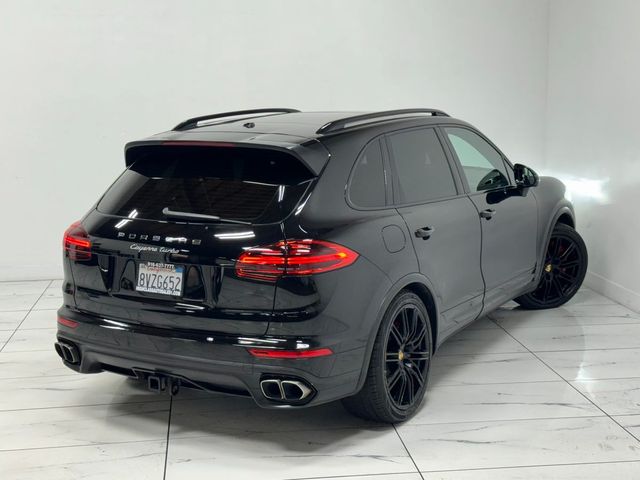 2017 Porsche Cayenne Turbo