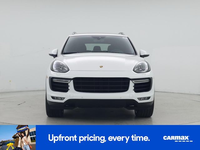 2017 Porsche Cayenne Turbo