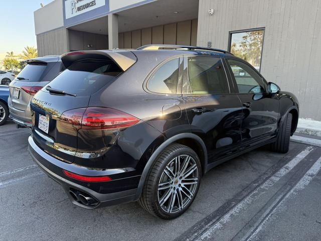 2017 Porsche Cayenne Turbo S