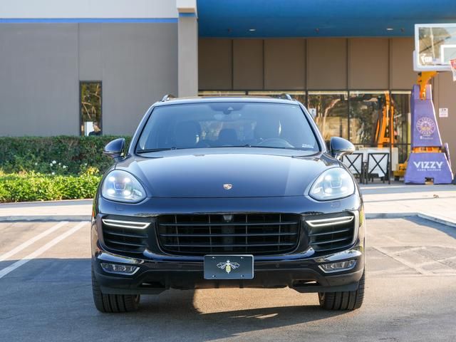 2017 Porsche Cayenne Turbo S