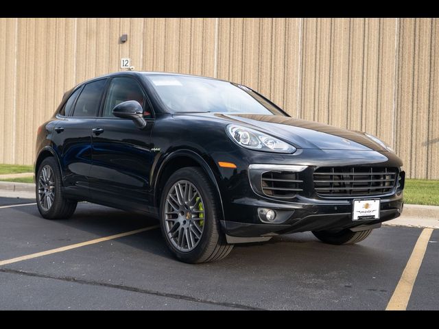 2017 Porsche Cayenne E-Hybrid S