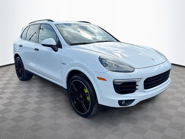 2017 Porsche Cayenne E-Hybrid S